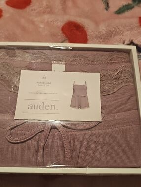 Auden Ribbed Lace-Trim Pajama Cami & Shorts Set in Mauve